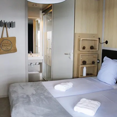 Les Ilots De Hotel